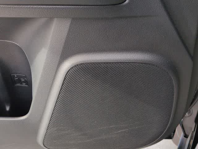 Thumbnail: 2020 Toyota 4Runner - 31