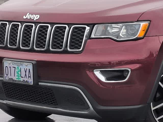 Thumbnail: 2019 Jeep Grand Cherokee - 11