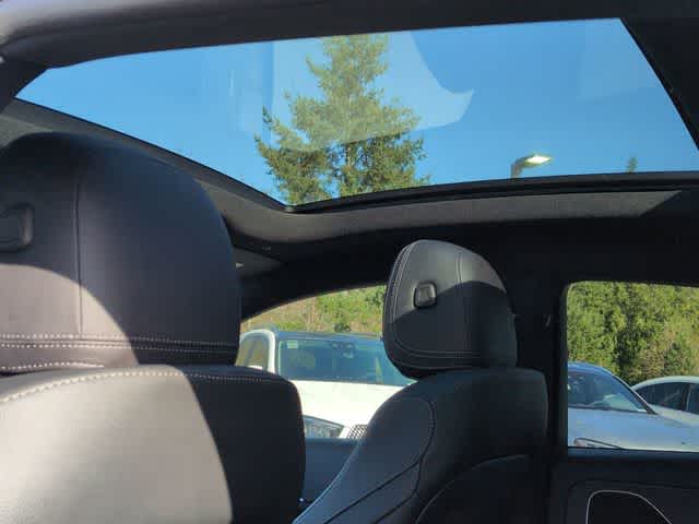 Thumbnail: 2026 Mercedes-Benz GLE - 18