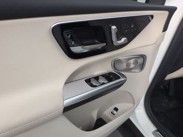 Thumbnail: 2026 Mercedes-Benz GLC - 17