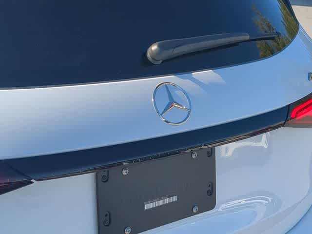 Thumbnail: 2026 Mercedes-Benz GLC - 11