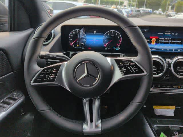 Thumbnail: 2026 Mercedes-Benz GLA - 25