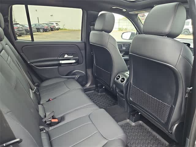 Thumbnail: 2025 Mercedes-Benz GLB - 19