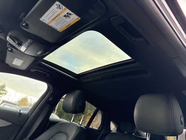 Thumbnail: 2019 Mercedes-Benz GLC - 14