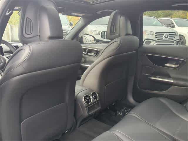 Thumbnail: 2025 Mercedes-Benz C-Class - 18