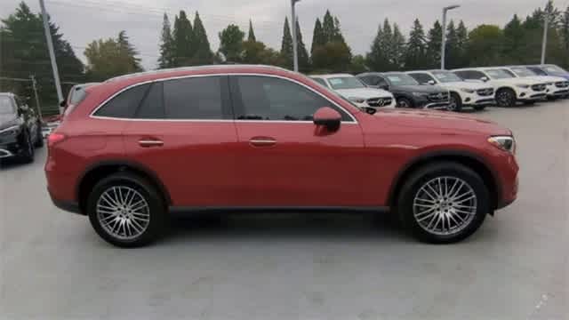 Thumbnail: 2026 Mercedes-Benz GLC - 9