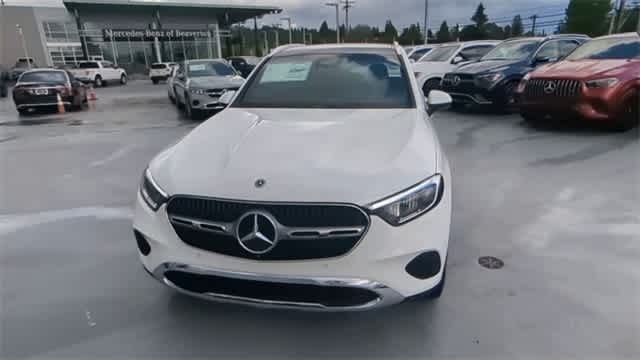 Thumbnail: 2025 Mercedes-Benz GLC - 3