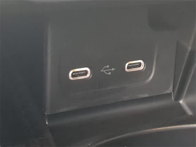 Thumbnail: 2026 Mercedes-Benz CLE - 30