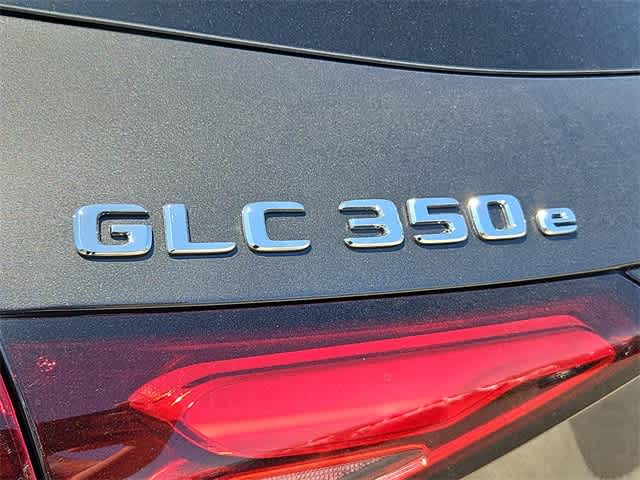 Thumbnail: 2025 Mercedes-Benz GLC - 13