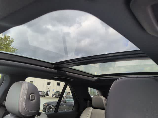 Thumbnail: 2026 Mercedes-Benz GLE - 19