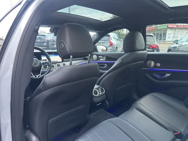 Thumbnail: 2022 Mercedes-Benz E-Class - 11