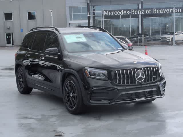 Thumbnail: 2026 Mercedes-Benz GLB - 2