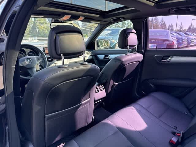 Thumbnail: 2009 Mercedes-Benz C-Class - 10