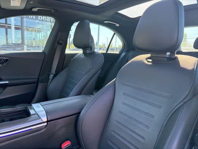 Thumbnail: 2022 Mercedes-Benz C-Class - 13