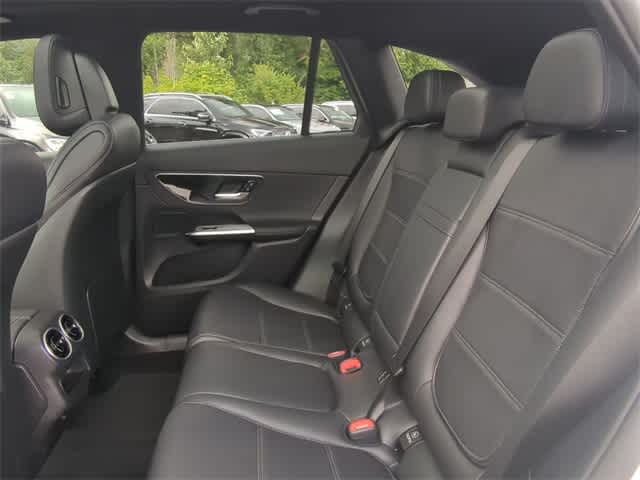 Thumbnail: 2025 Mercedes-Benz GLC - 20