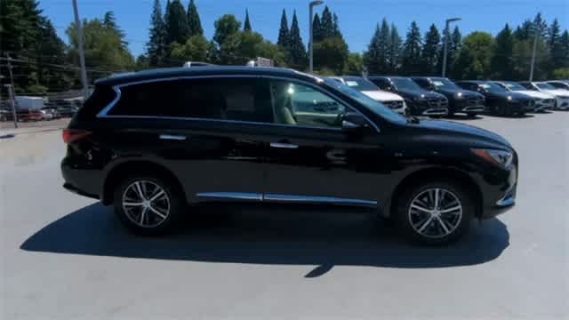Thumbnail: 2020 INFINITI QX60 - 9