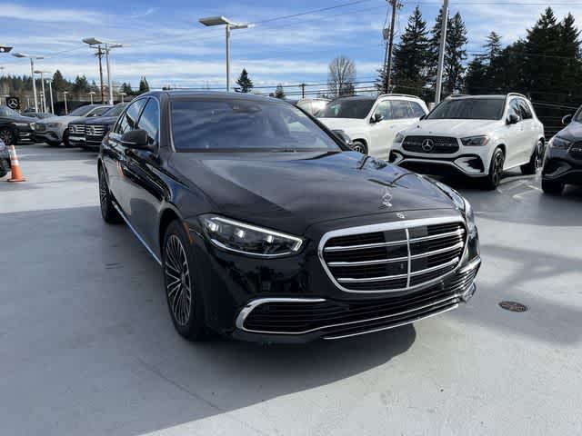 Thumbnail: 2024 Mercedes-Benz S-Class - 9