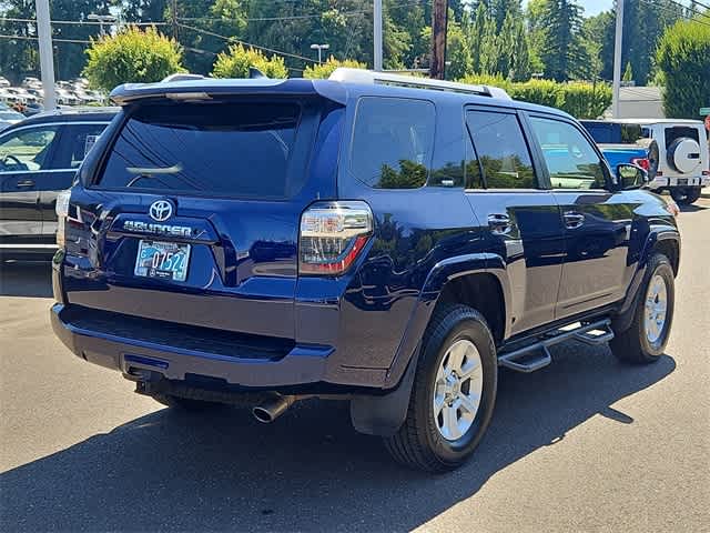 Thumbnail: 2016 Toyota 4Runner - 9