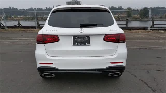 Thumbnail: 2022 Mercedes-Benz GLC - 7