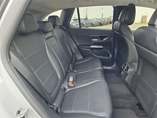 Thumbnail: 2025 Mercedes-Benz GLC - 21