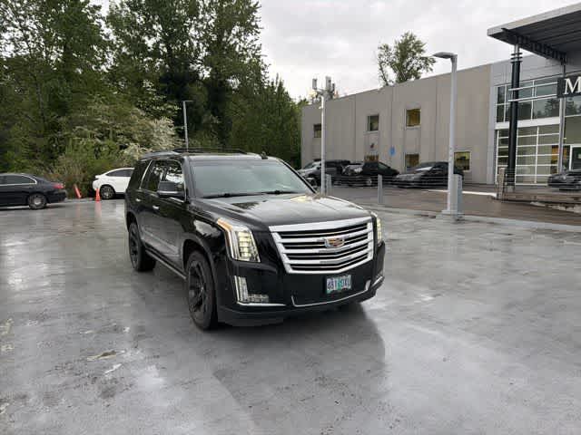 Thumbnail: 2019 Cadillac Escalade - 3
