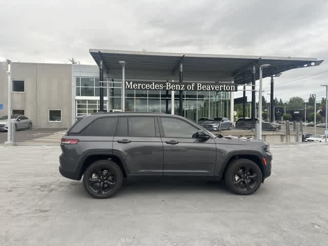 Thumbnail: 2025 Jeep Grand Cherokee - 4
