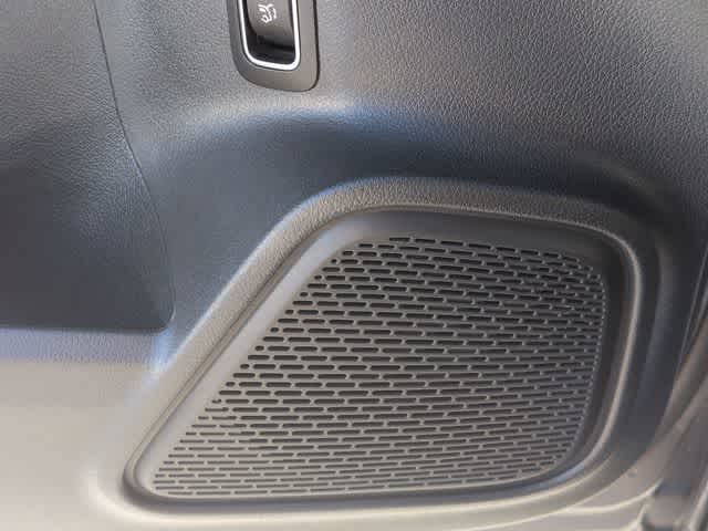 Thumbnail: 2025 Mercedes-Benz GLB - 33