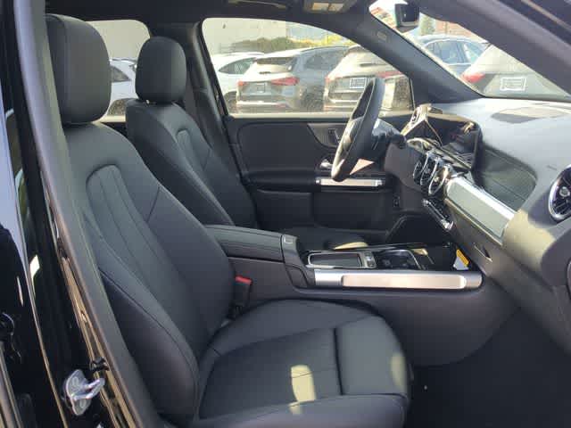 Thumbnail: 2026 Mercedes-Benz GLB - 23