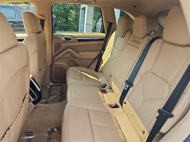 Thumbnail: 2014 Porsche Cayenne - 21