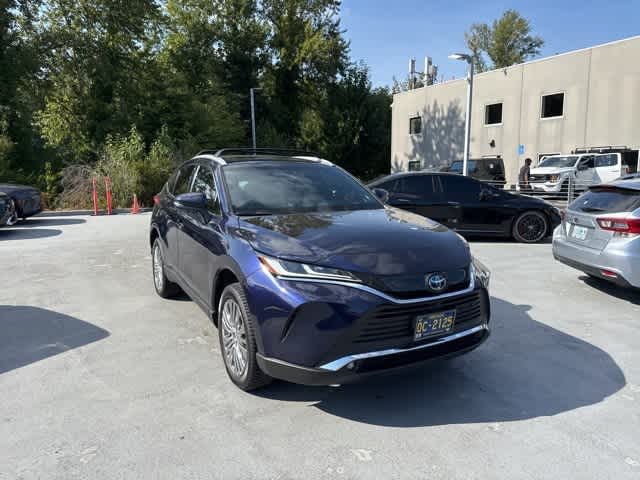 Thumbnail: 2022 Toyota Venza - 3