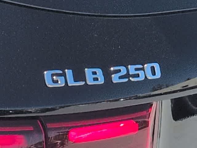 Thumbnail: 2026 Mercedes-Benz GLB - 13
