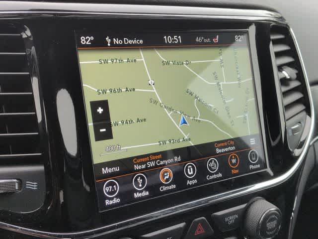 Thumbnail: 2019 Jeep Grand Cherokee - 17