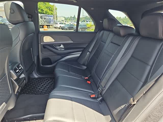 Thumbnail: 2025 Mercedes-Benz GLE - 21