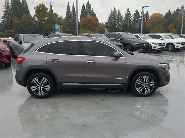 Thumbnail: 2025 Mercedes-Benz GLA - 9