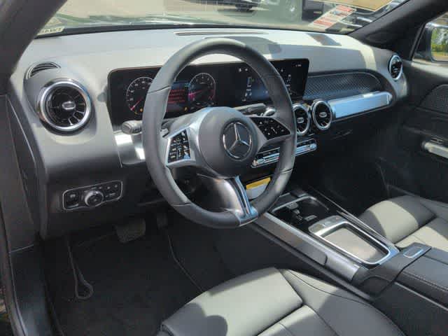 Thumbnail: 2026 Mercedes-Benz GLB - 10