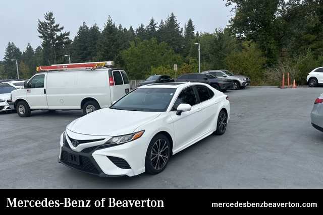 Thumbnail: 2019 Toyota Camry - 1