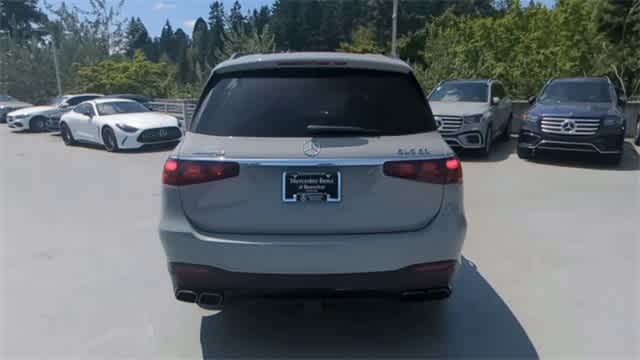 Thumbnail: 2025 Mercedes-Benz GL-Class - 7