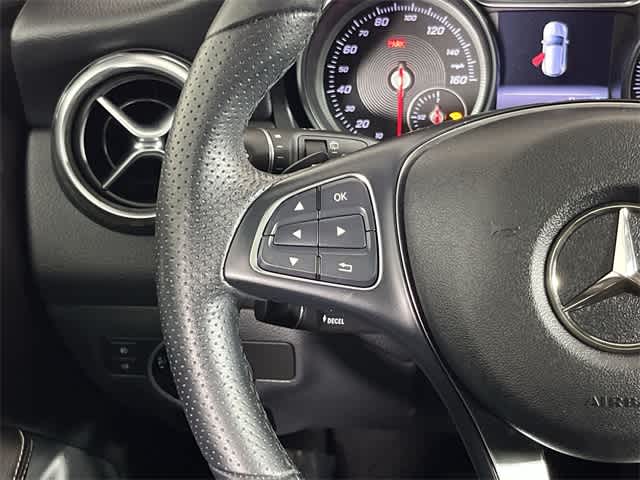 Thumbnail: 2020 Mercedes-Benz GLA - 31