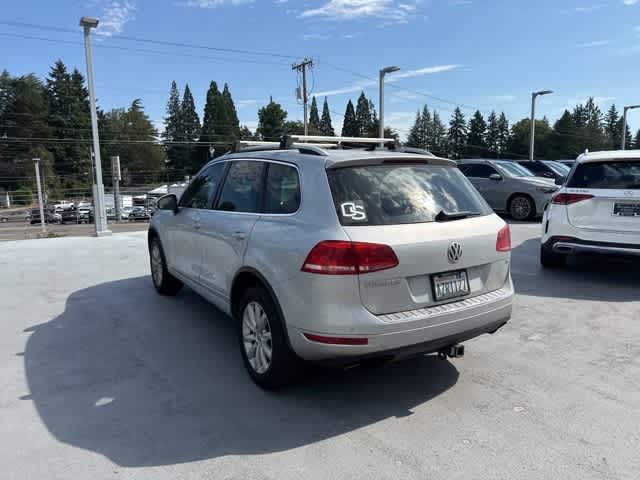 Thumbnail: 2012 Volkswagen Touareg - 7