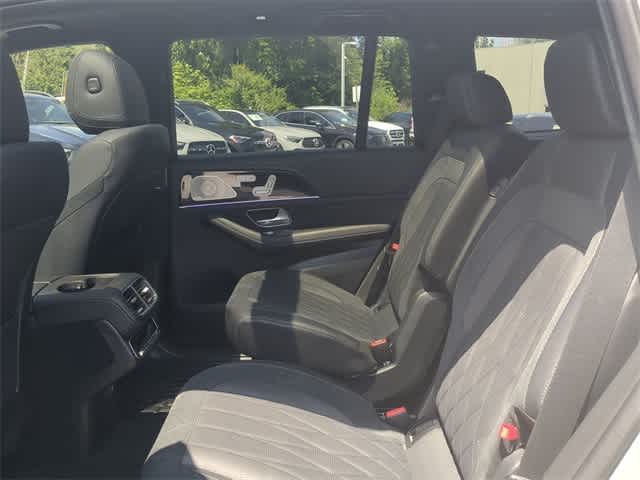 Thumbnail: 2025 Mercedes-Benz GL-Class - 20