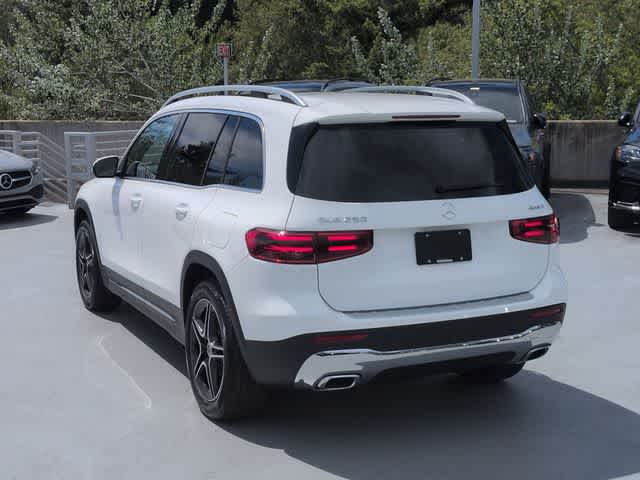 Thumbnail: 2026 Mercedes-Benz GLB - 6