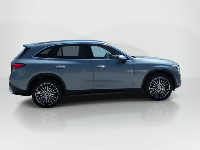 Thumbnail: 2026 Mercedes-Benz GLC - 9