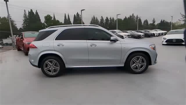 Thumbnail: 2025 Mercedes-Benz GLE - 9