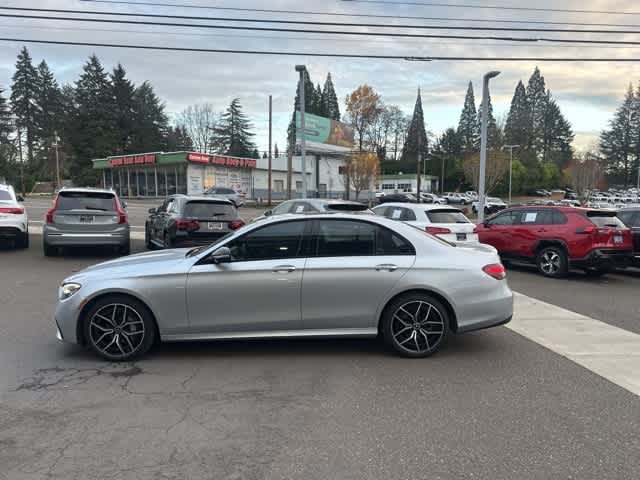 Thumbnail: 2022 Mercedes-Benz E-Class - 8