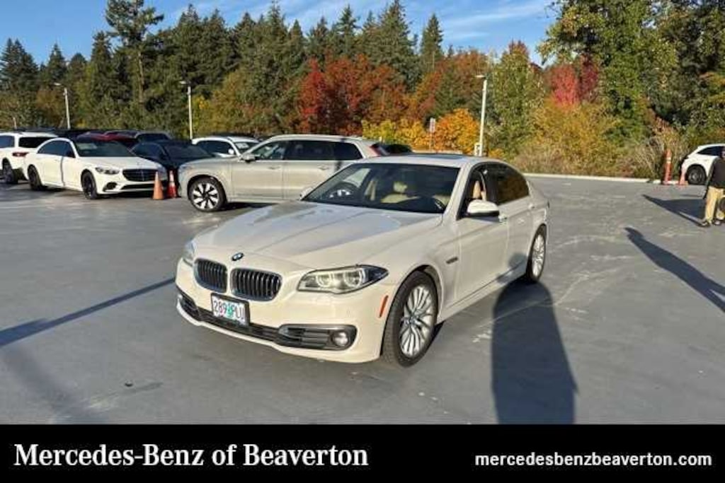 Used 2016 BMW 528i  Sedan