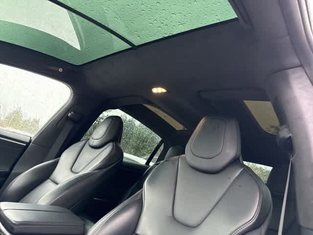 Thumbnail: 2019 Tesla Model X - 14