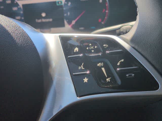 Thumbnail: 2026 Mercedes-Benz GLB - 25