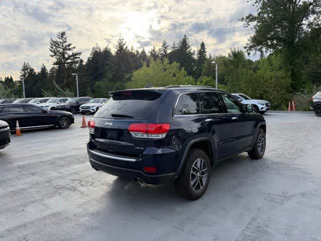 Thumbnail: 2017 Jeep Grand Cherokee - 5