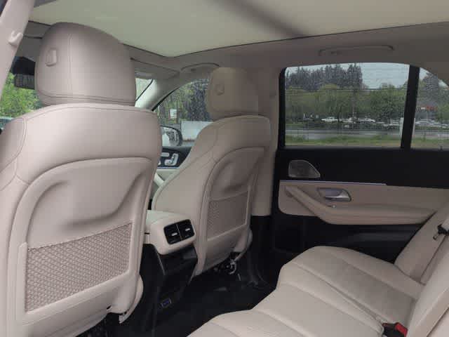 Thumbnail: 2026 Mercedes-Benz GLE - 18