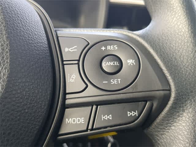 Thumbnail: 2021 Toyota Corolla - 23